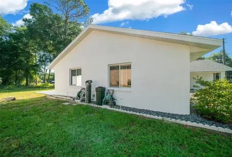 13027 NE 7th Loop Silver Springs FL 34488