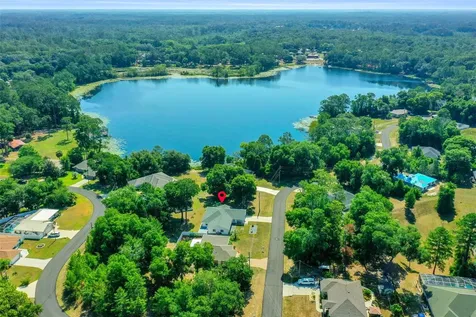 13027 NE 7th Loop Silver Springs FL 34488