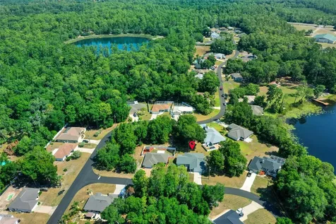 13027 NE 7th Loop Silver Springs FL 34488