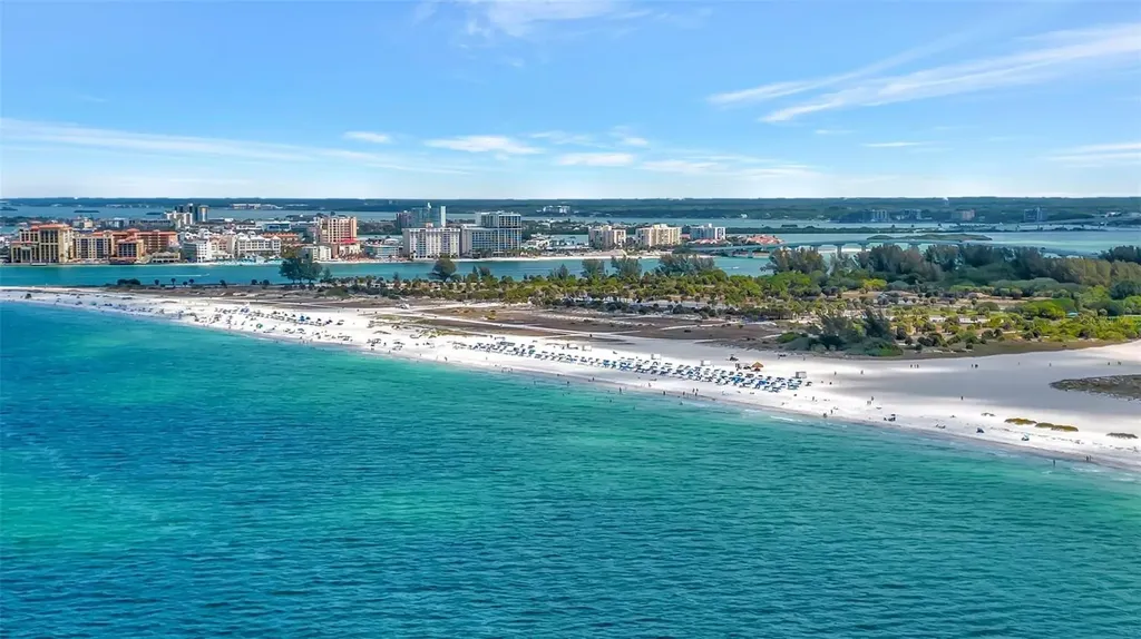 1270 Gulf Boulevard Clearwater FL 33767