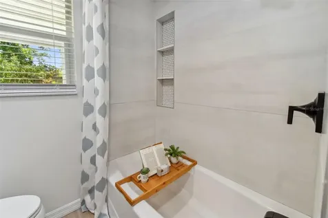 7664 115th Street Seminole FL 33772