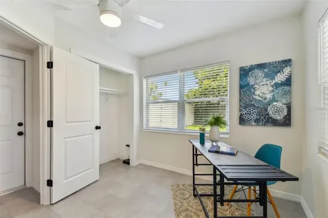 7664 115th Street Seminole FL 33772