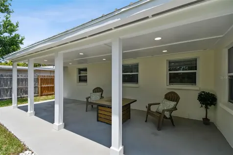 7664 115th Street Seminole FL 33772