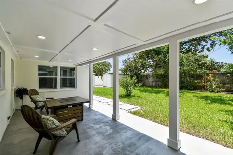 7664 115th Street Seminole FL 33772