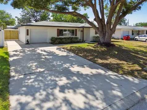7664 115th Street Seminole FL 33772