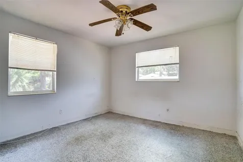7326 12th Avenue N St Petersburg FL 33710