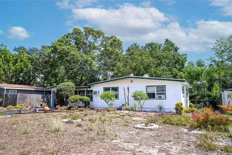 7326 12th Avenue N St Petersburg FL 33710