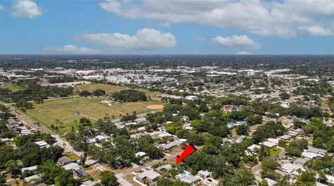 7326 12th Avenue N St Petersburg FL 33710