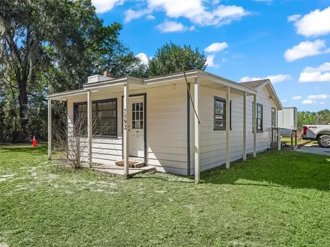 7592 Cr 225 Wildwood FL 34785