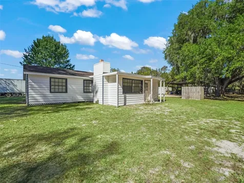 7592 Cr 225 Wildwood FL 34785