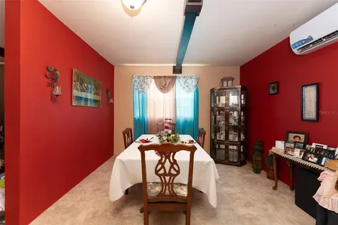 17 Calle Laderas Cayey PR 00736