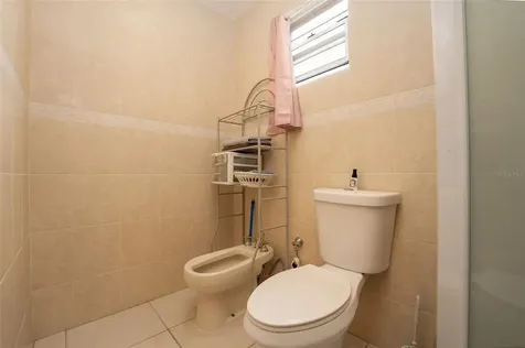 17 Calle Laderas Cayey PR 00736