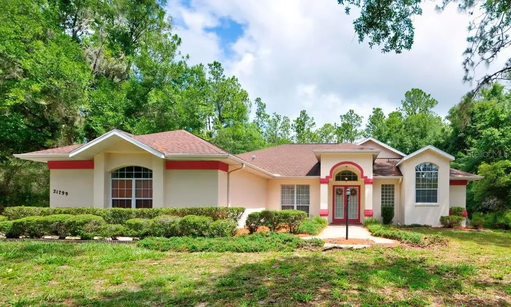 21799 SW 82nd Street Dunnellon FL 34431
