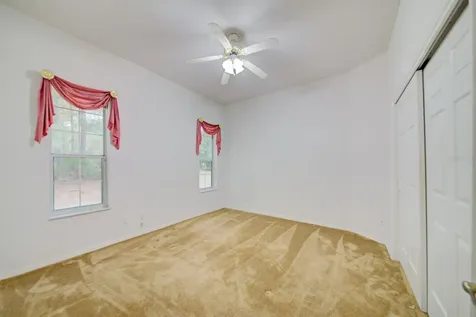 21799 SW 82nd Street Dunnellon FL 34431