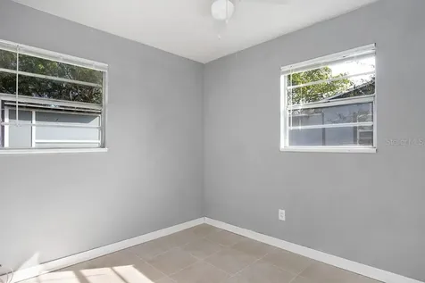 2530 Kingston Street S St Petersburg FL 33711