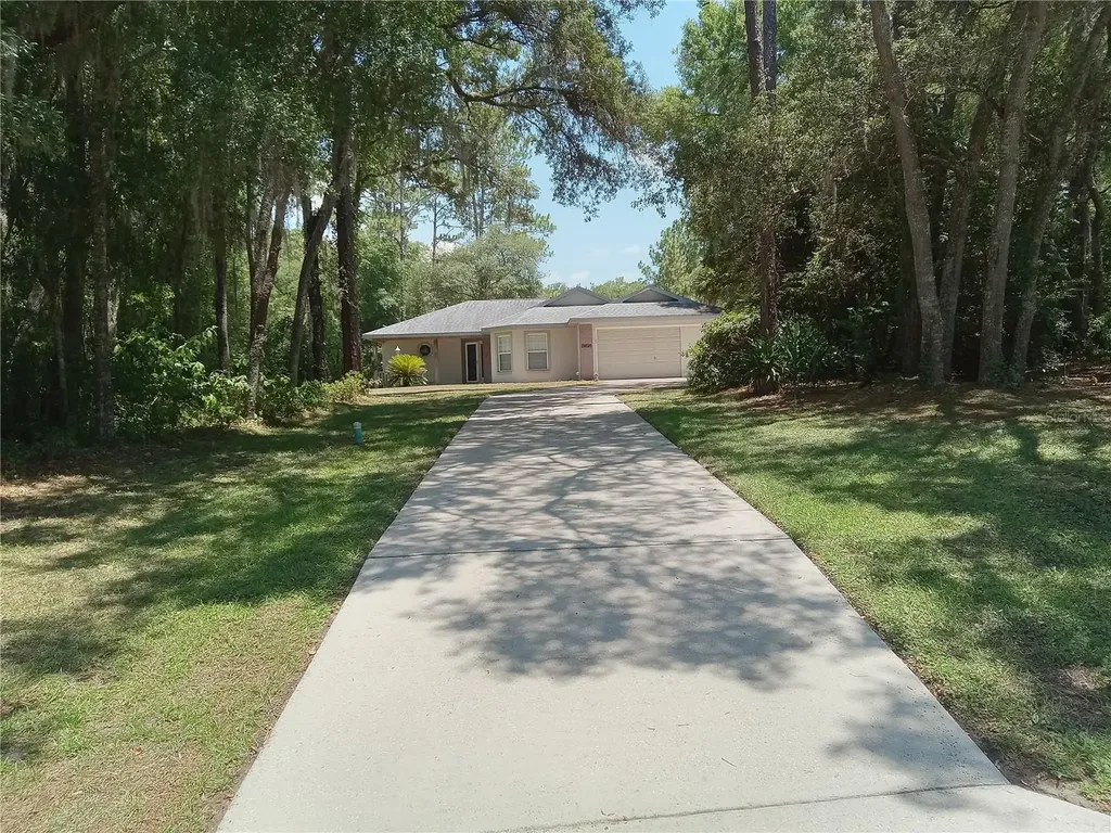 19020 SW 101st Place Dunnellon FL 34432