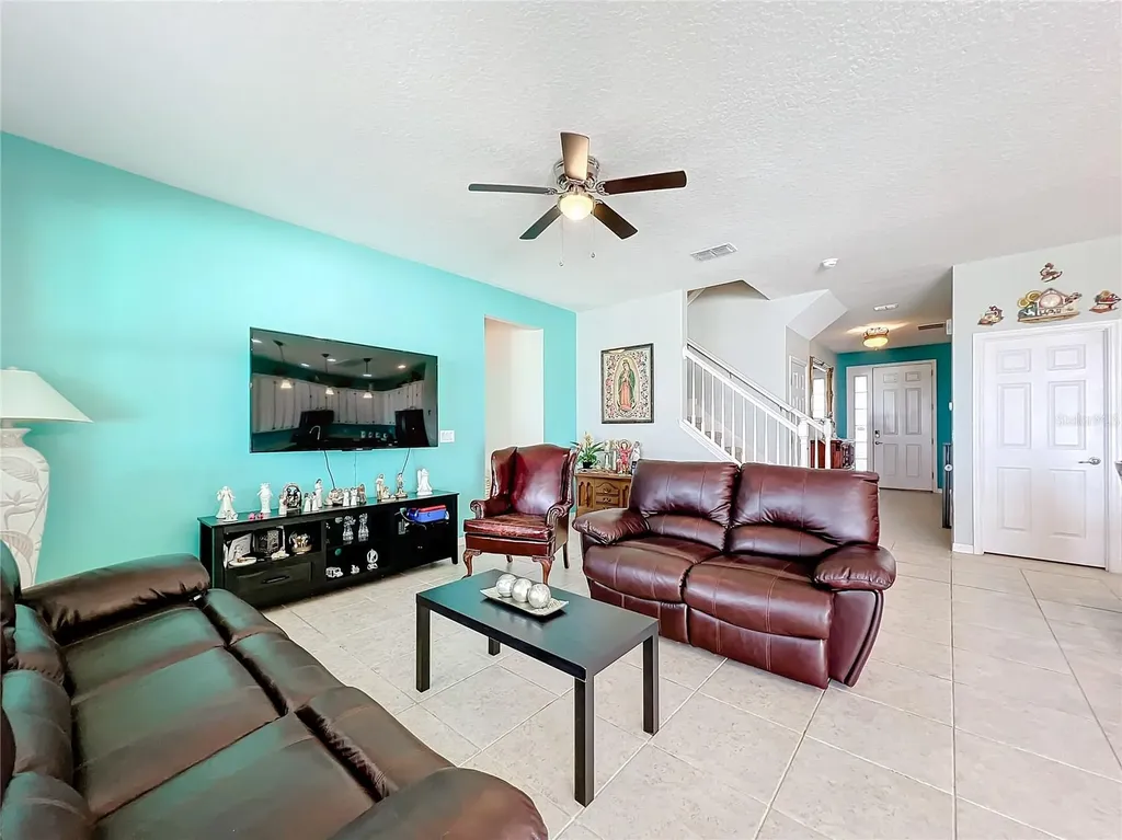 172 Seville Drive Davenport FL 33837