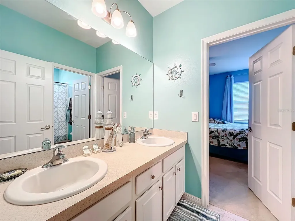 172 Seville Drive Davenport FL 33837