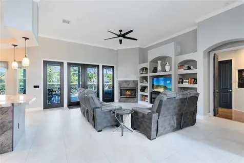 18434 Robertson Street Orlando FL 32833
