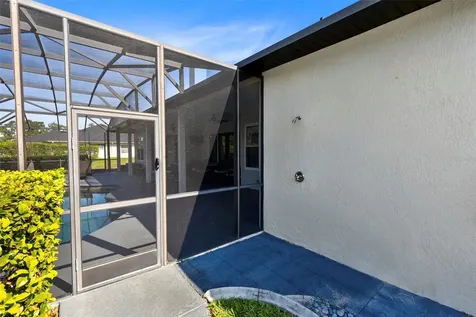 18434 Robertson Street Orlando FL 32833