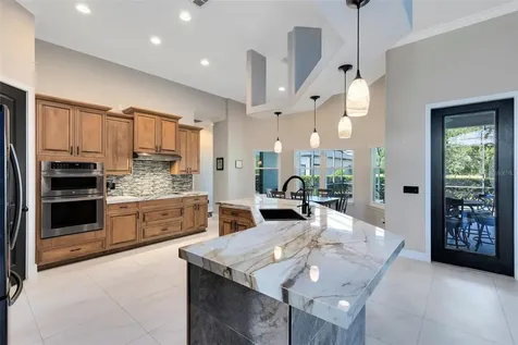 18434 Robertson Street Orlando FL 32833