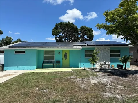 8475 81st Way Seminole FL 33777