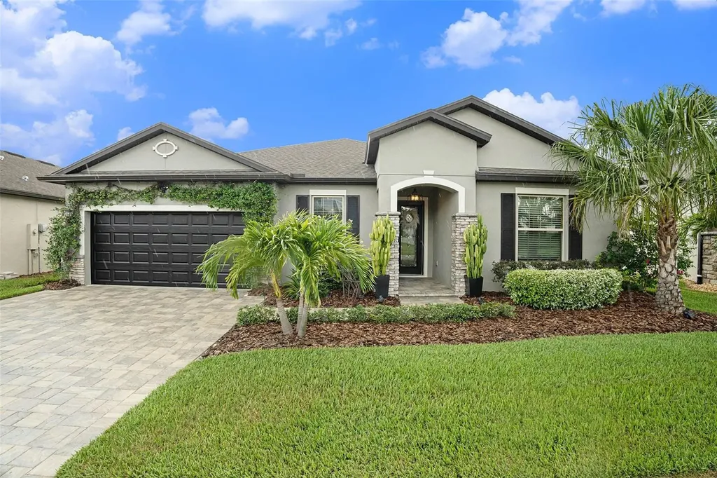 7807 Yale Harbor Drive Wesley Chapel FL 33545