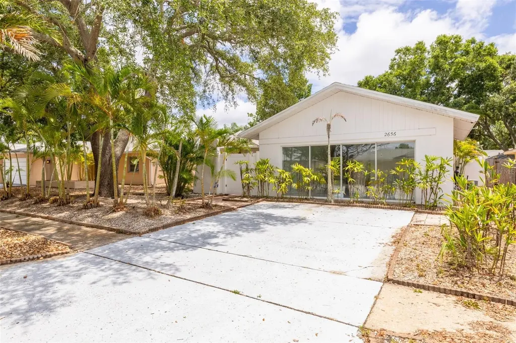 2656 Ridge Lane Palm Harbor FL 34684