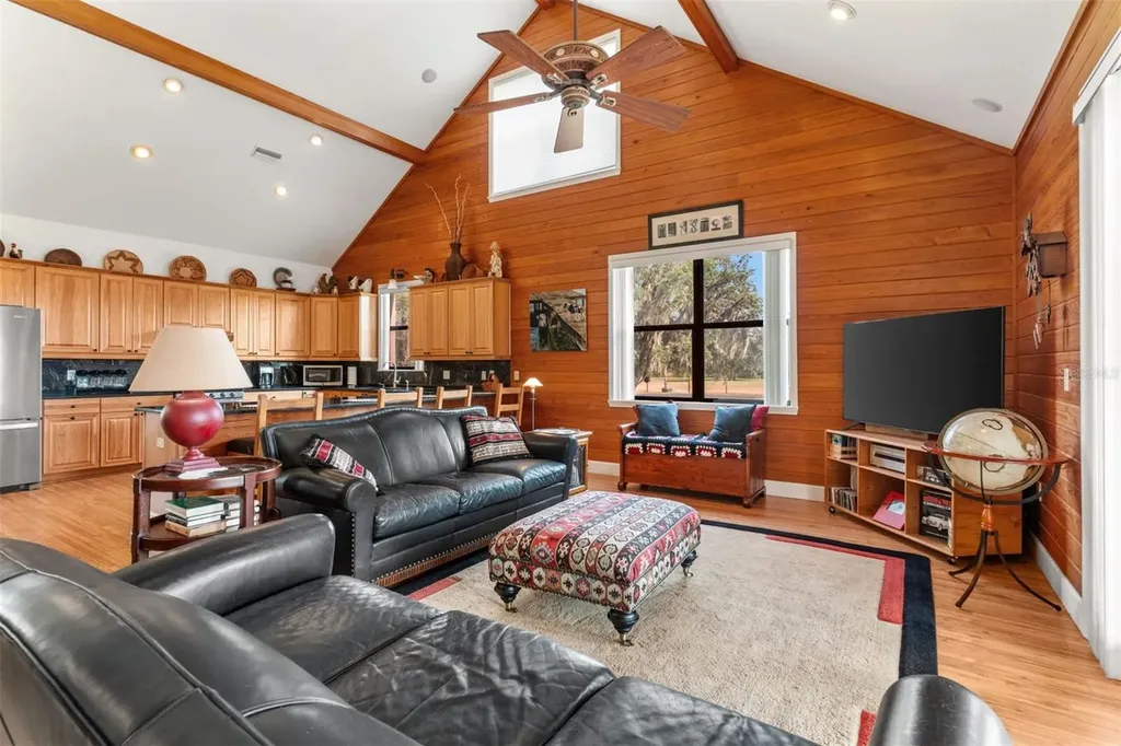 1980 Lake Buffum Road E Fort Meade FL 33841