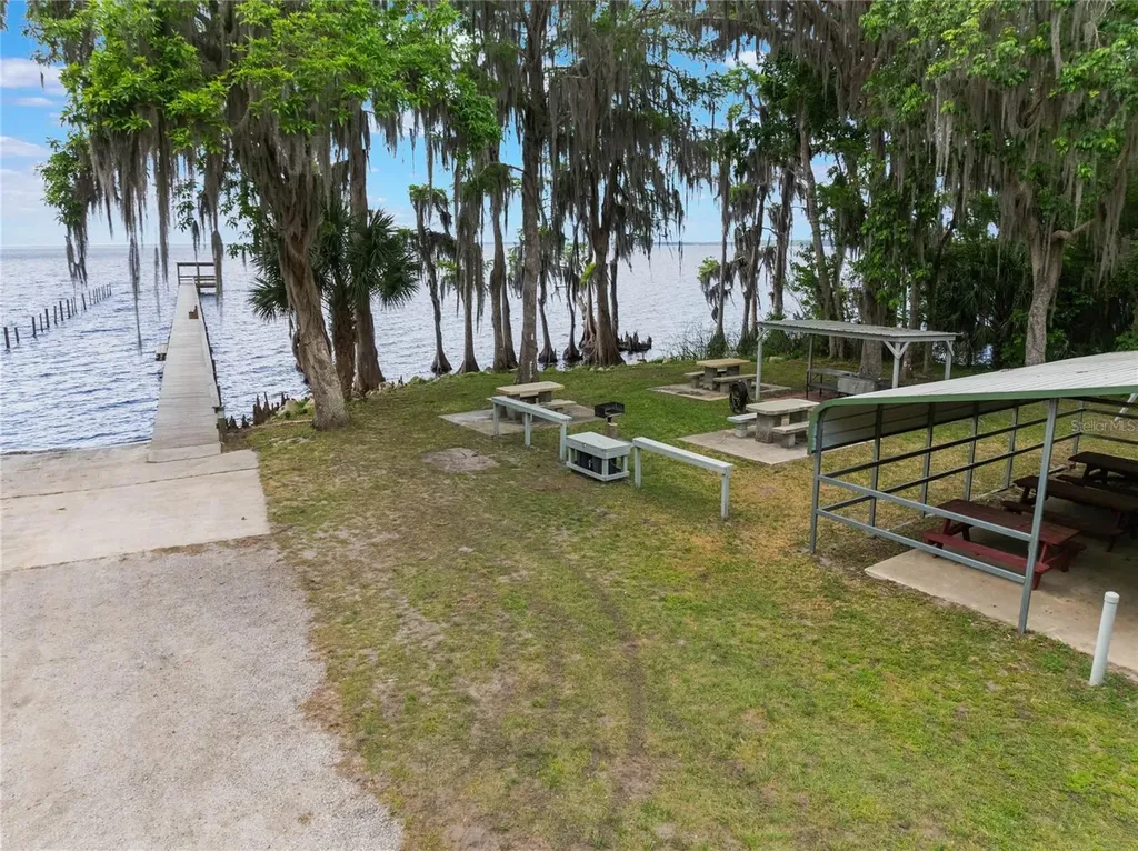 515 Gardenia Avenue Georgetown FL 32139