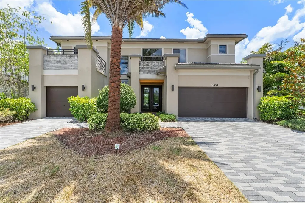 10654 N Lago Vista Circle Parkland FL 33076