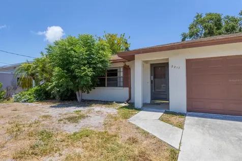2217 Pinehurst Street Sarasota FL 34231