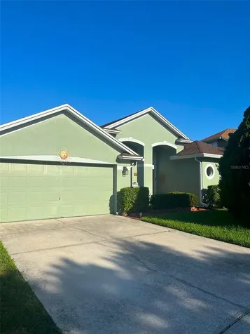 821 Golden Pond Court Orlando FL 32828