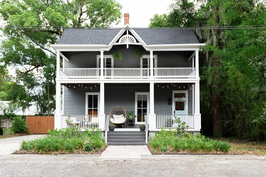 213 N Sans Souci Avenue Deland FL 32720