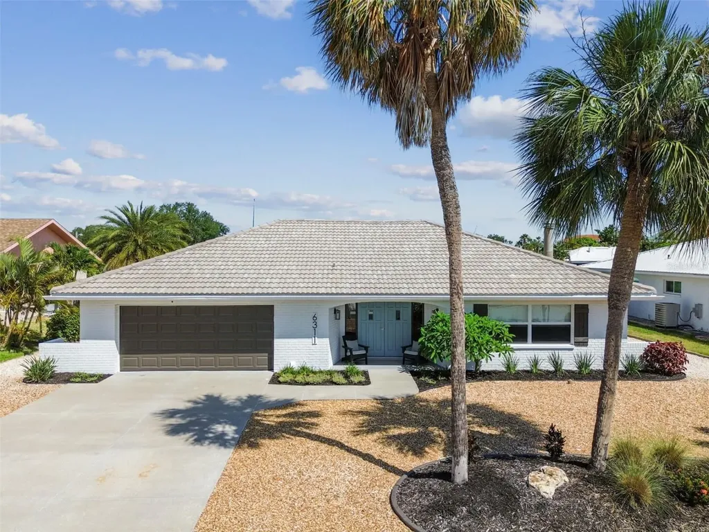 6311 Lake Sunrise Drive Apollo Beach FL 33572
