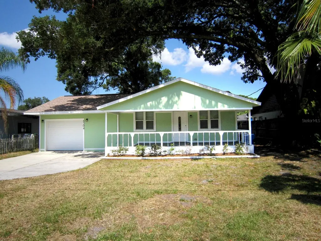 8204 N Thatcher Avenue Tampa FL 33614