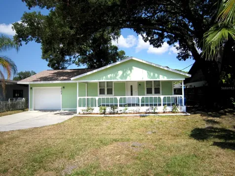 8204 N Thatcher Avenue Tampa FL 33614