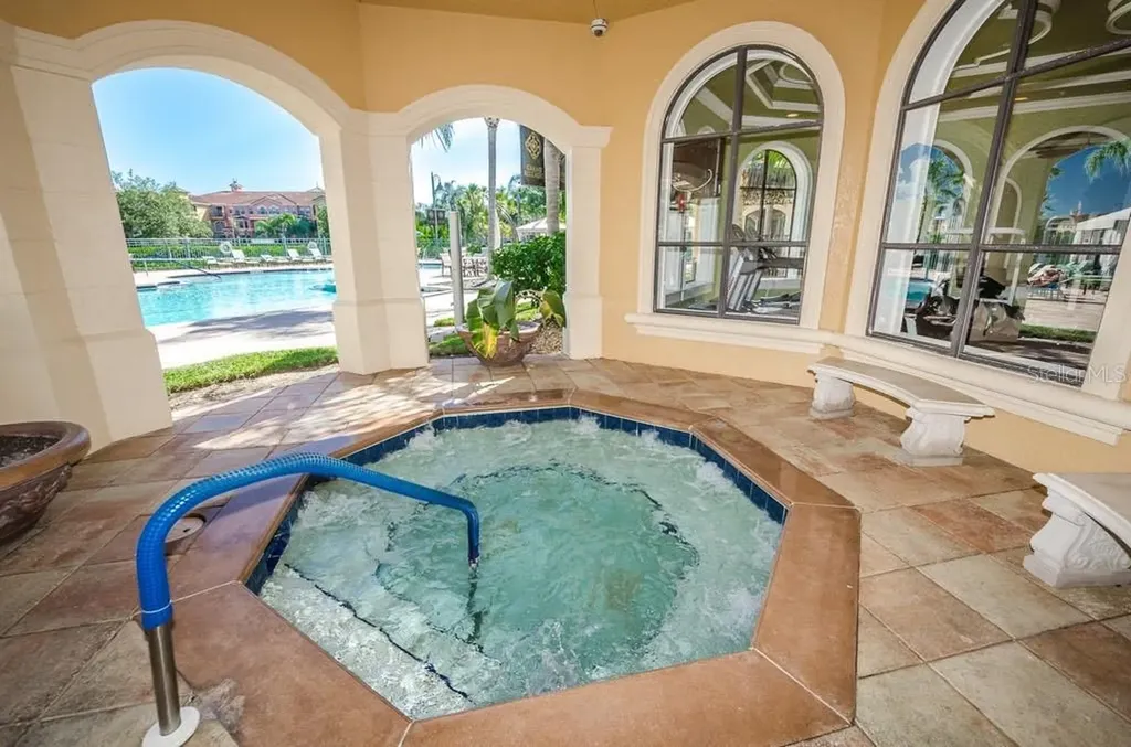 2746 Via Tivoli Clearwater FL 33764