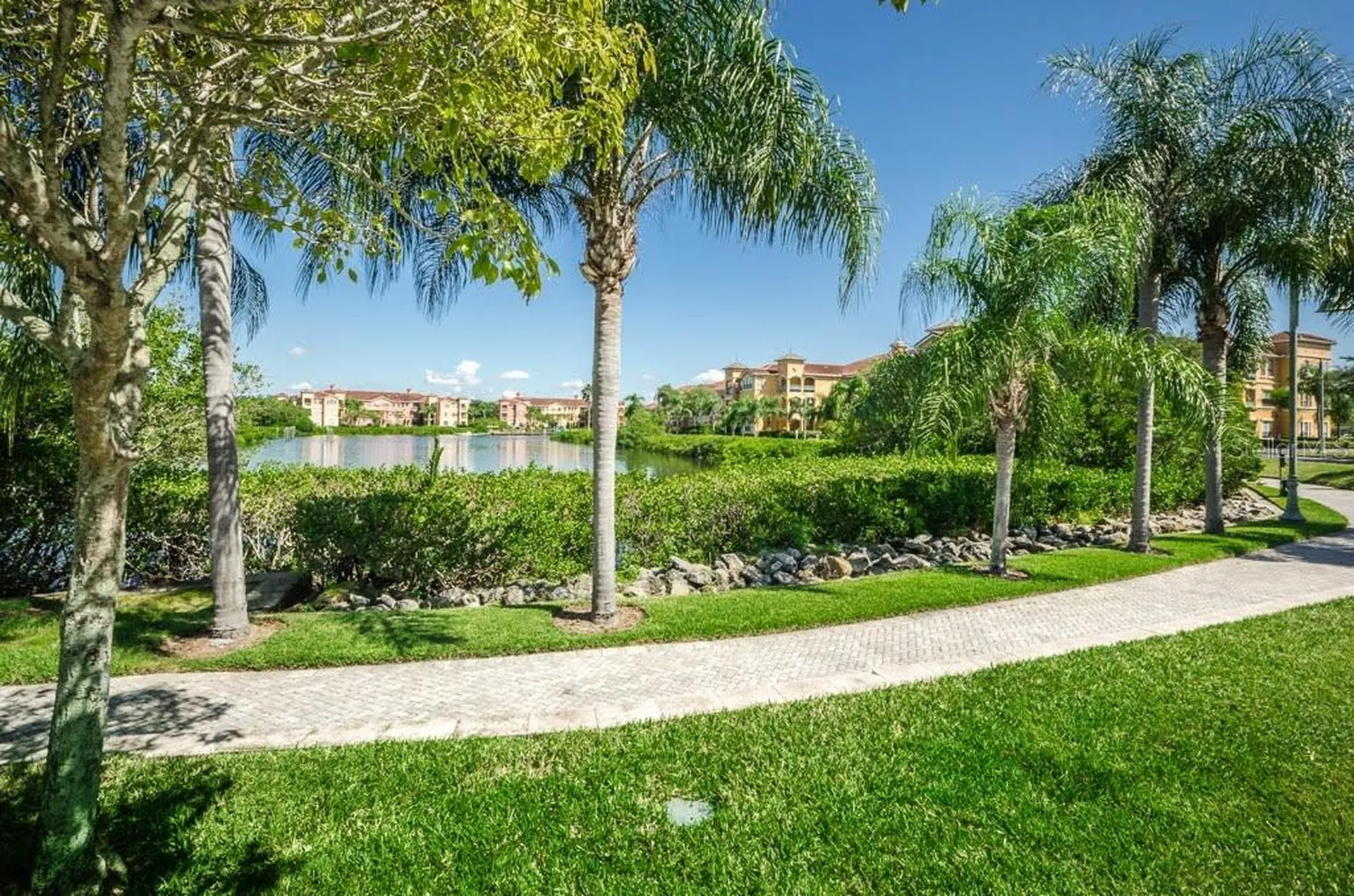2746 Via Tivoli Clearwater FL 33764