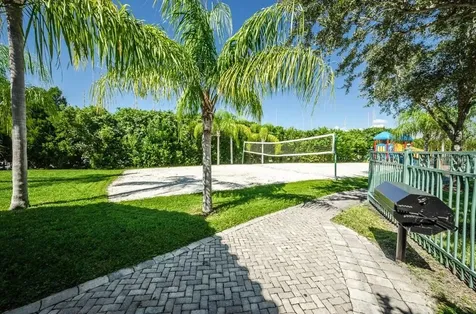 2746 Via Tivoli Clearwater FL 33764