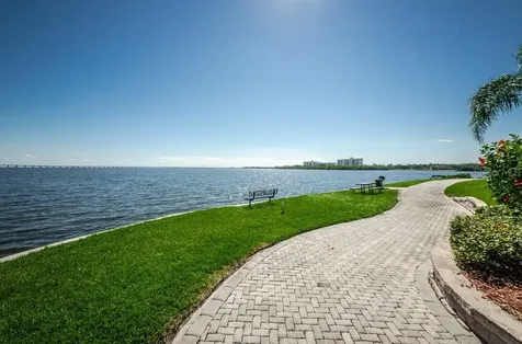 2746 Via Tivoli Clearwater FL 33764