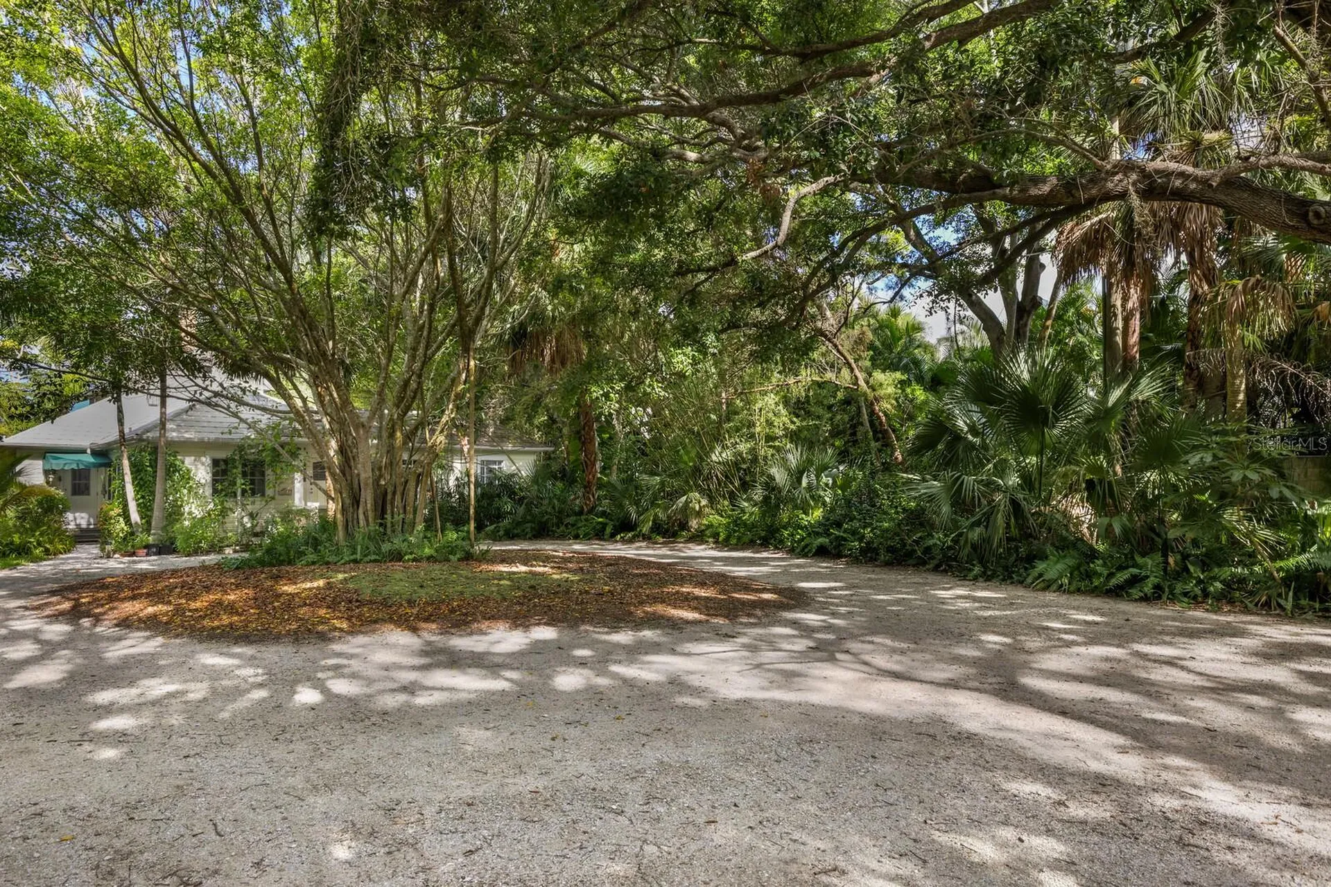 3301 Bay Shore Road Sarasota FL 34234