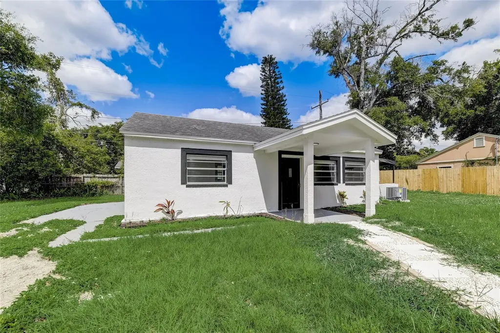 2600 S Crystal Lake Drive Orlando FL 32806