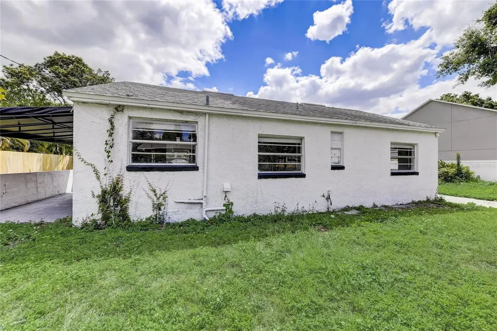 2600 S Crystal Lake Drive Orlando FL 32806