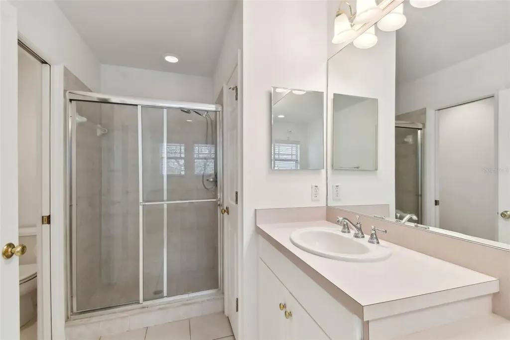 2848 Bayshore Trails Drive Tampa FL 33611