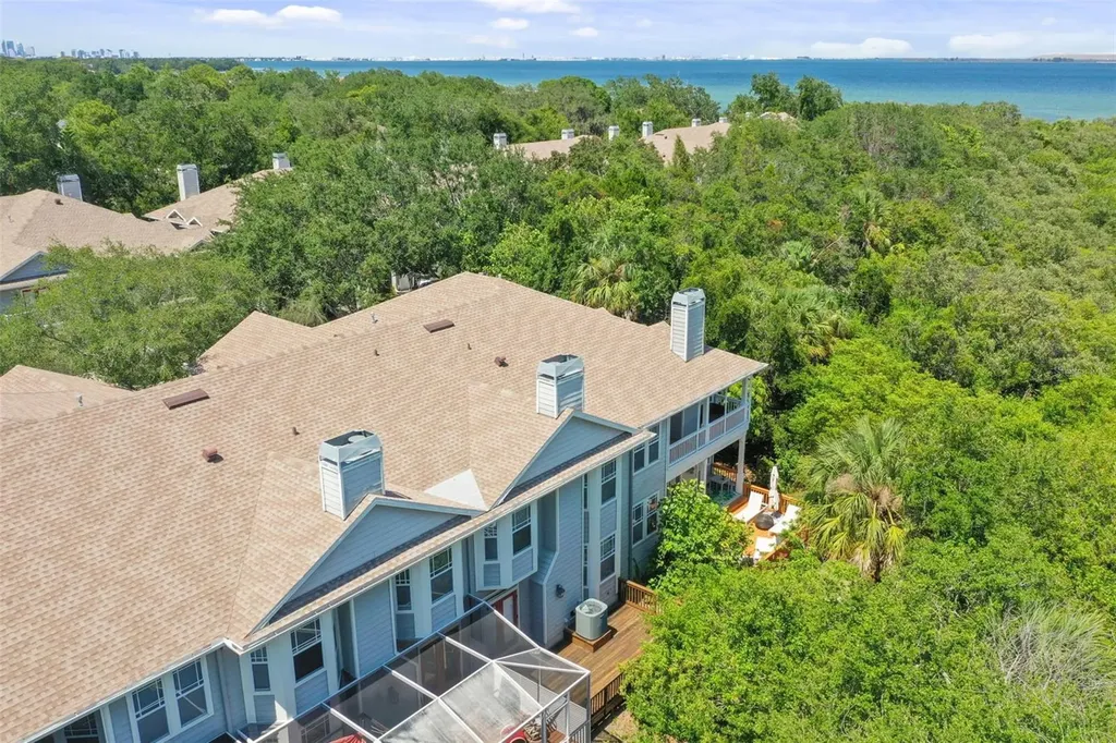 2848 Bayshore Trails Drive Tampa FL 33611