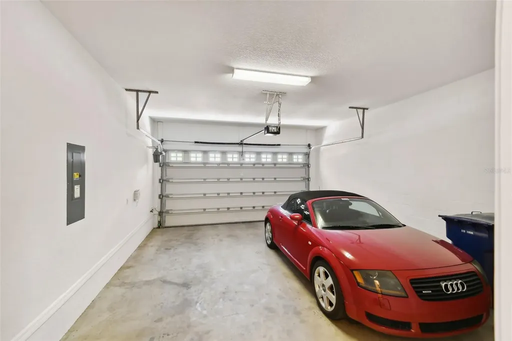 2848 Bayshore Trails Drive Tampa FL 33611