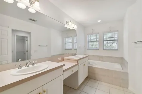 2848 Bayshore Trails Drive Tampa FL 33611