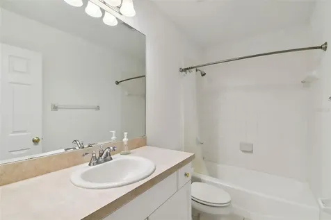 2848 Bayshore Trails Drive Tampa FL 33611