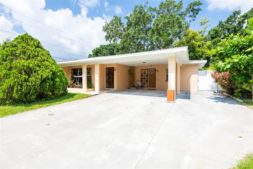 4804 N Fremont Avenue Tampa FL 33603